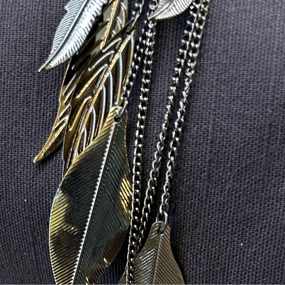 Drop Necklace & Earrings Set - Leaf Design - Gunmetal - Picture 2 of 14